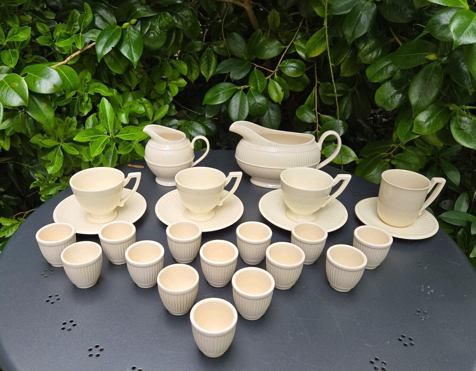 Wedgewood Edme (Queen's Ware), Ophalen of Verzenden