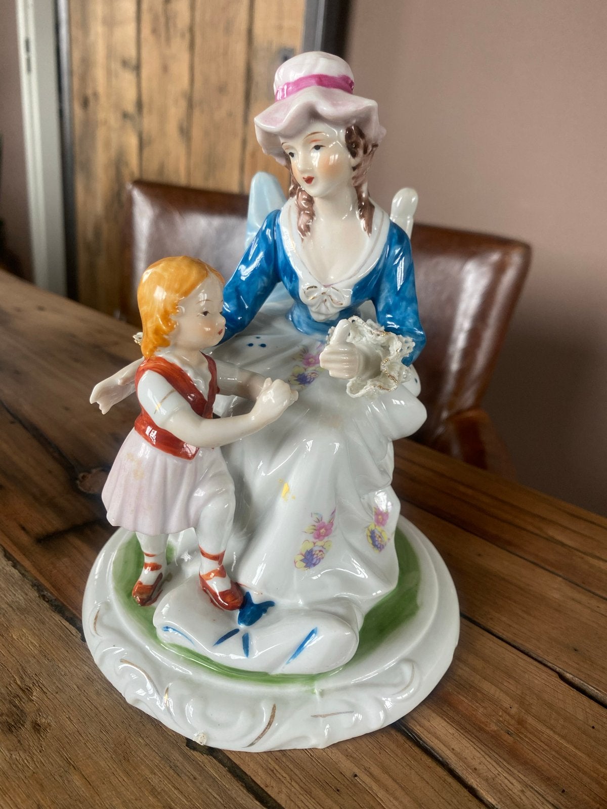 Vintage beeldje moeder en kind, 18 cm hoog, Verzamelen, Beelden en Beeldjes, Ophalen of Verzenden