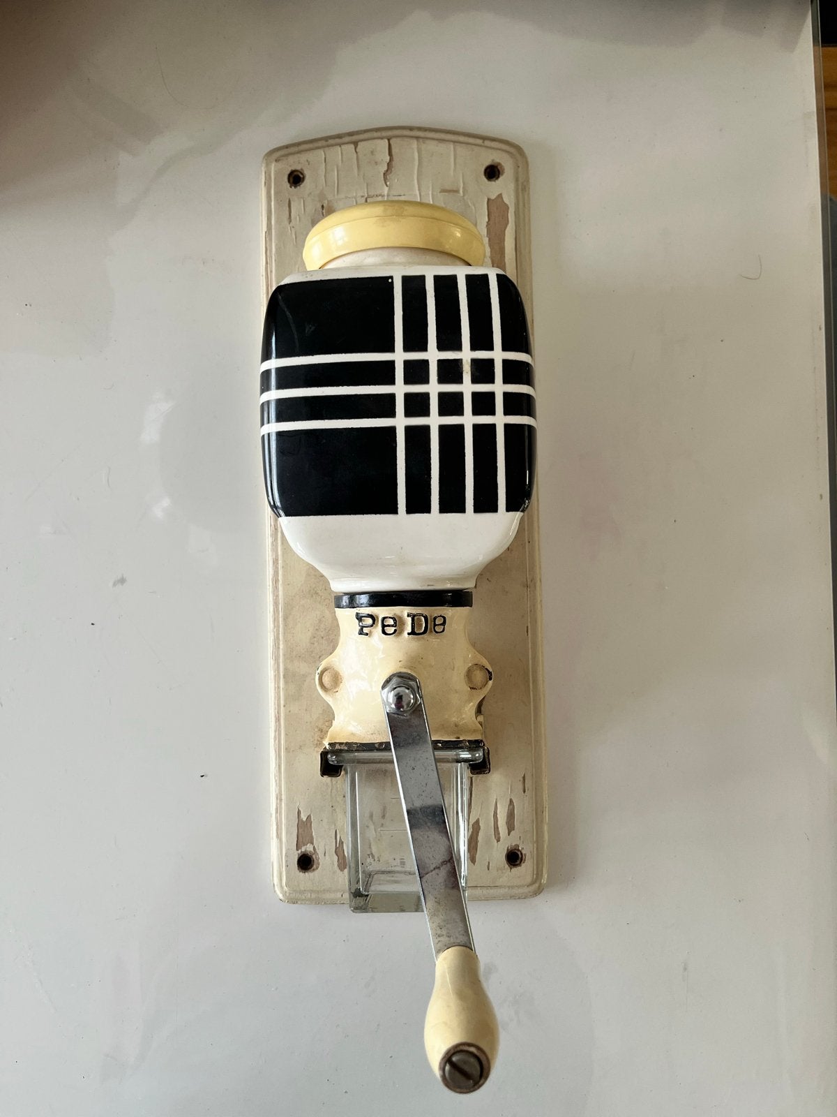Vintage PeDe wandkoffiemolen - Zwart/Wit, Ophalen of Verzenden