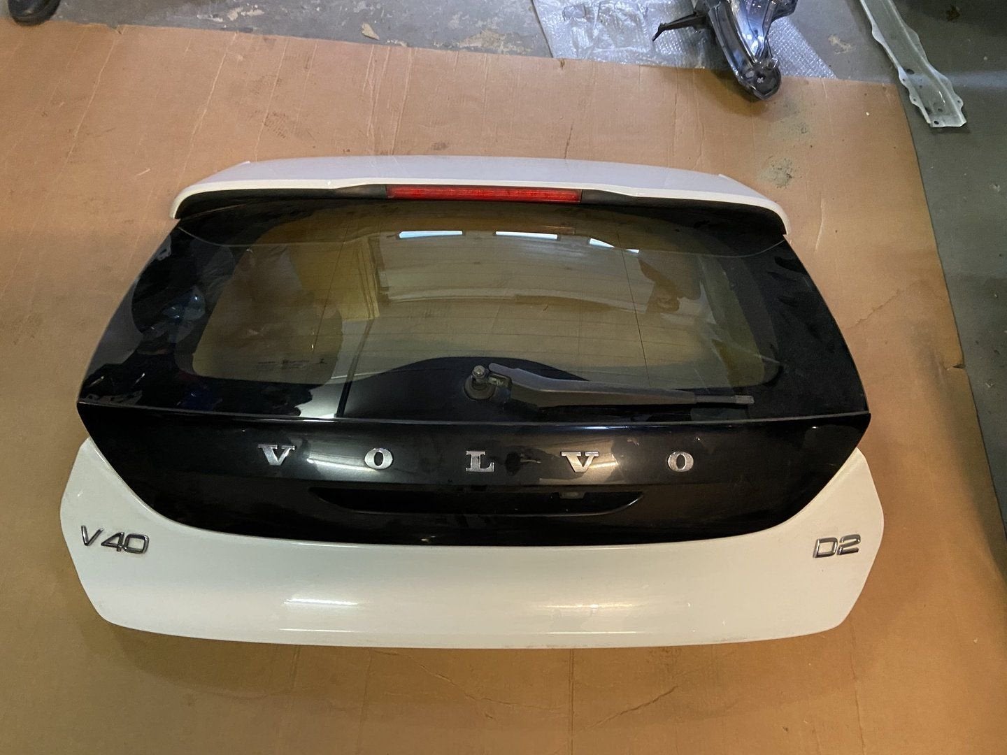 Volvo v40 achterklep compleet met camera, Auto-onderdelen, Gebruikt, -, Ophalen of Verzenden, Achter