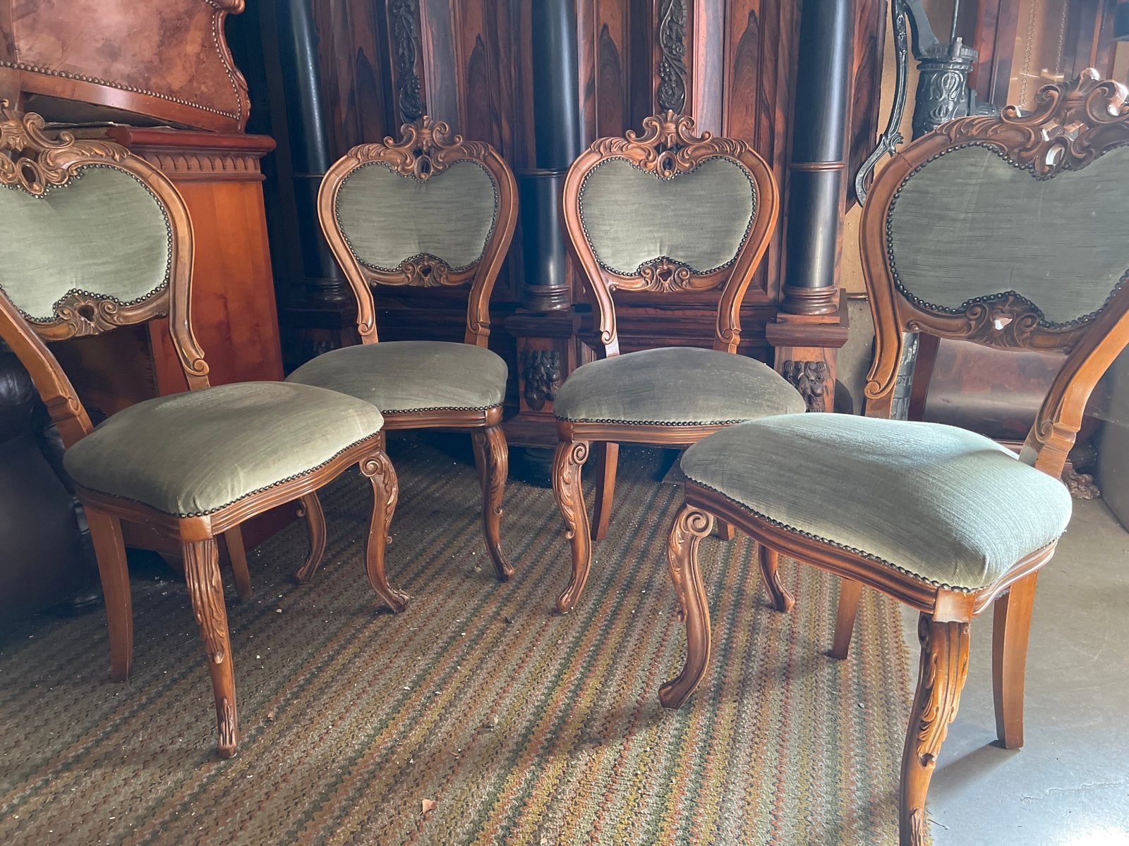 4 Barok eetkamerstoelen - MAGAZIJN OPRUIMING, Ophalen