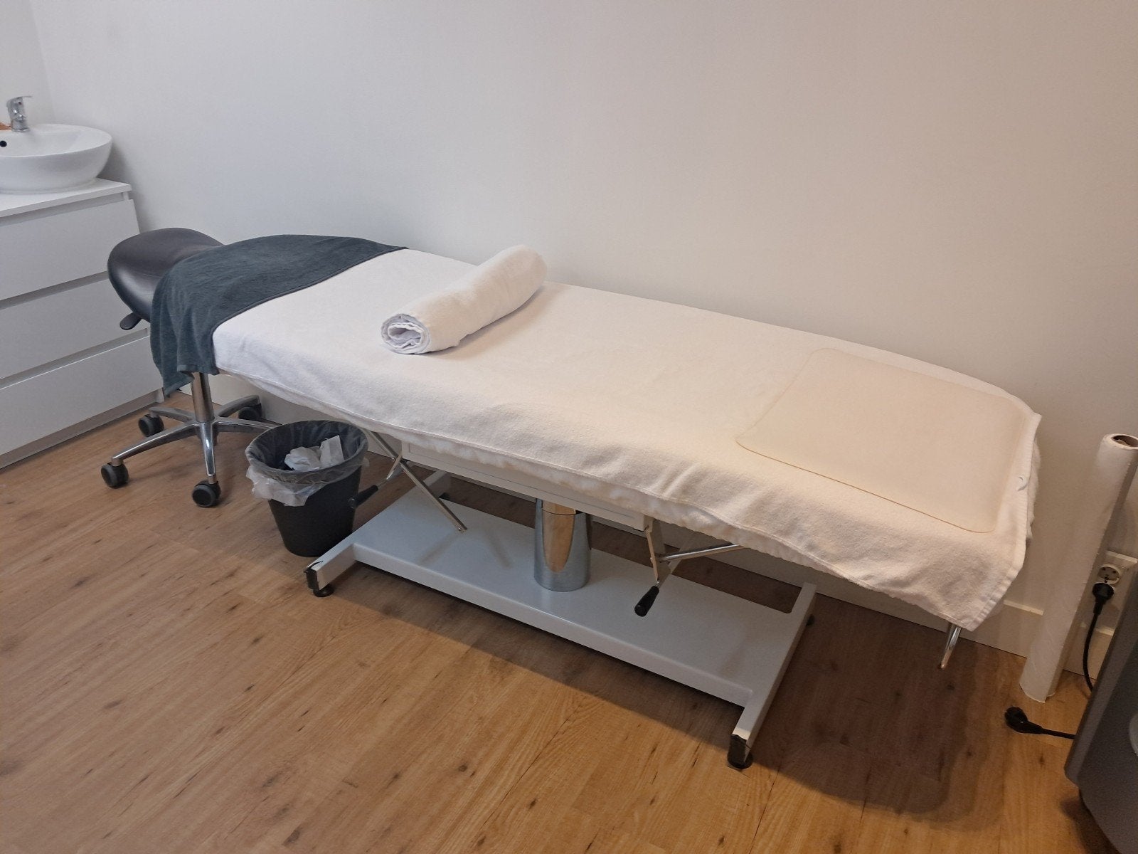 Behandelstoel/ behandeltafel te koop, Ophalen of Verzenden, Gebruikt, Overige typen