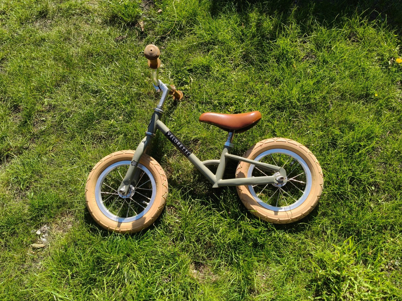 Loopfiets Veloretti, olijfgroen, Ophalen, Gebruikt, Minder dan 16 inch, Veloretti