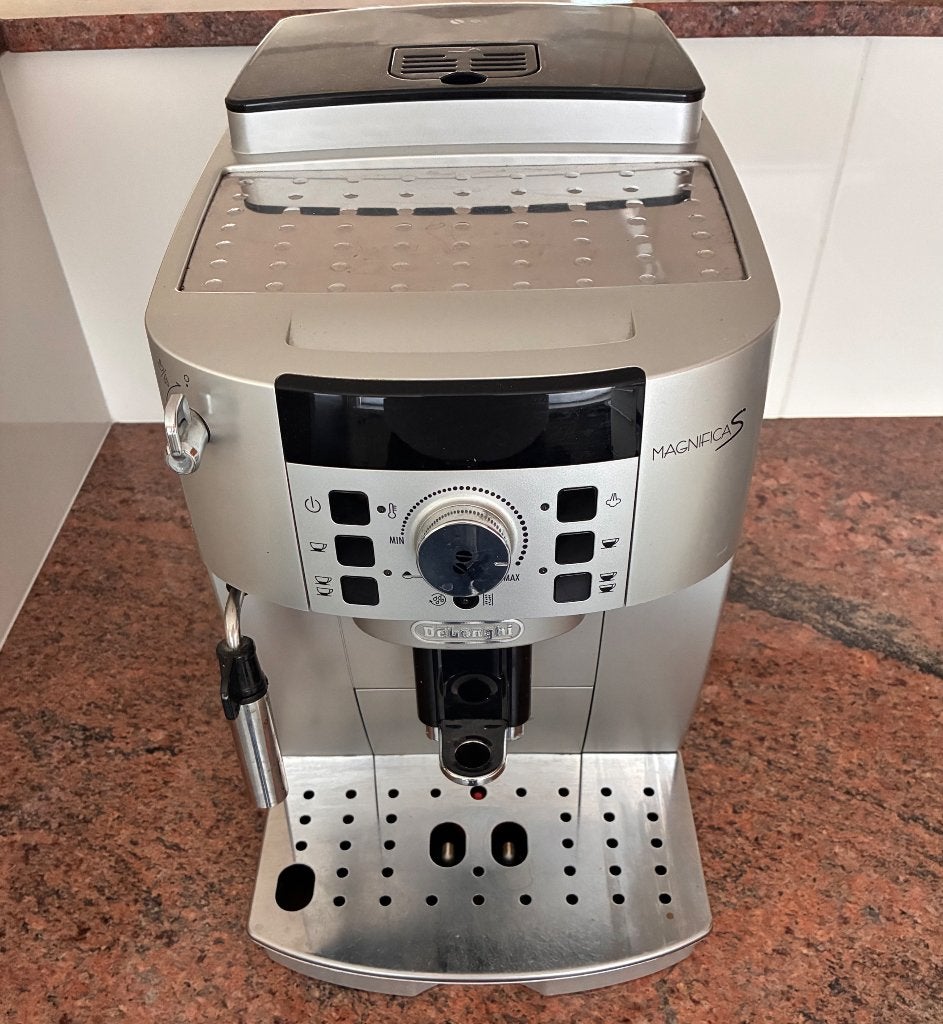 De’Longhi Magnifica S volautom. espressomachine REFURBISHED, Witgoed en Apparatuur, Koffiezetapparaten, Ophalen, Espresso apparaat