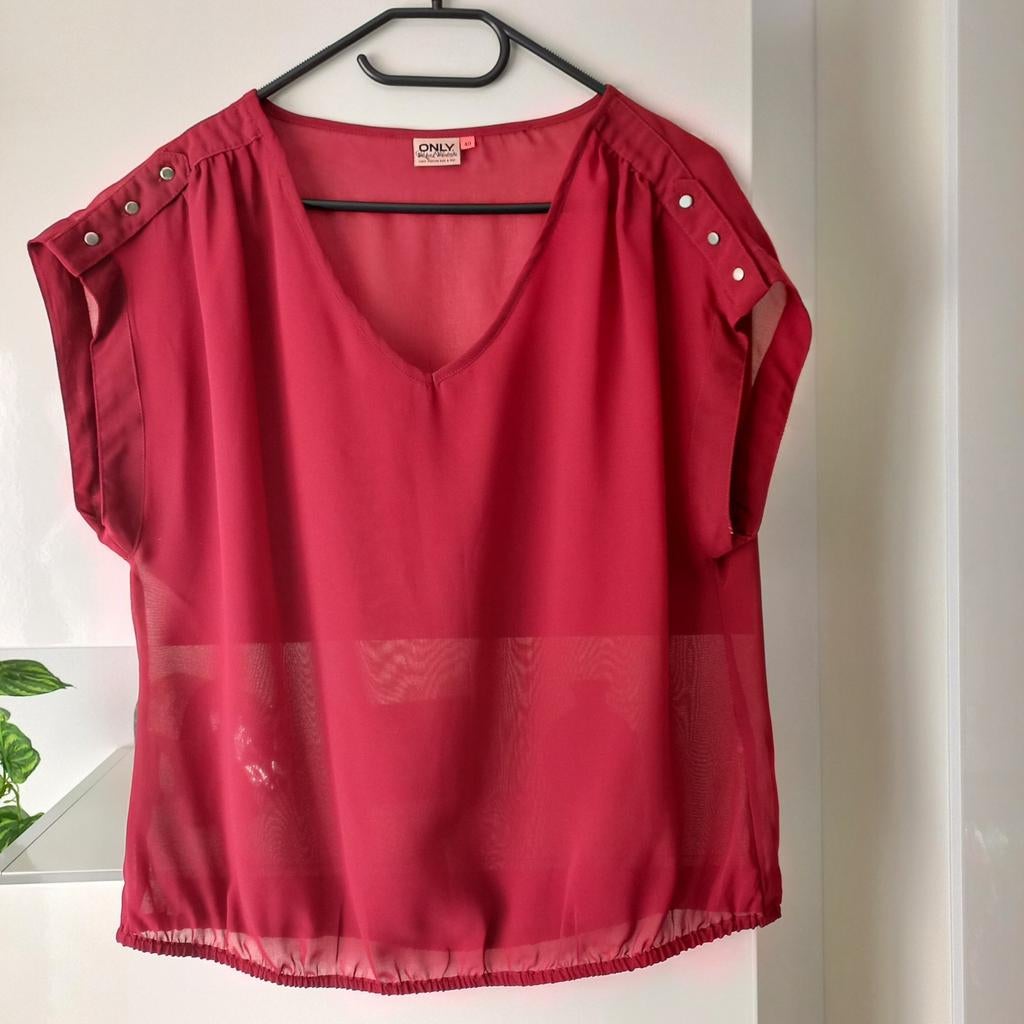 Nieuwe top van Only maat 40 koopje nu, Maat 38/40 (M), Nieuw, Ophalen of Verzenden, Zonder mouw
