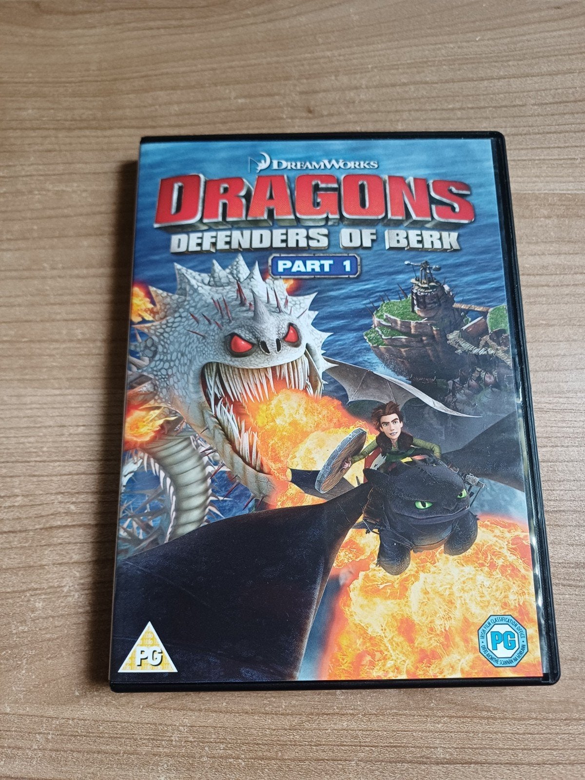 Dragons defenders of berk part 1 (import), Verzenden, Zo goed als nieuw, Amerikaans