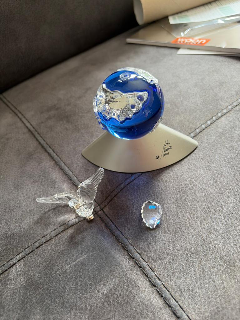 Swarovski Duif Collectors Item 2000 - Beschadigd, Ophalen of Verzenden, Gebruikt, Figuurtje