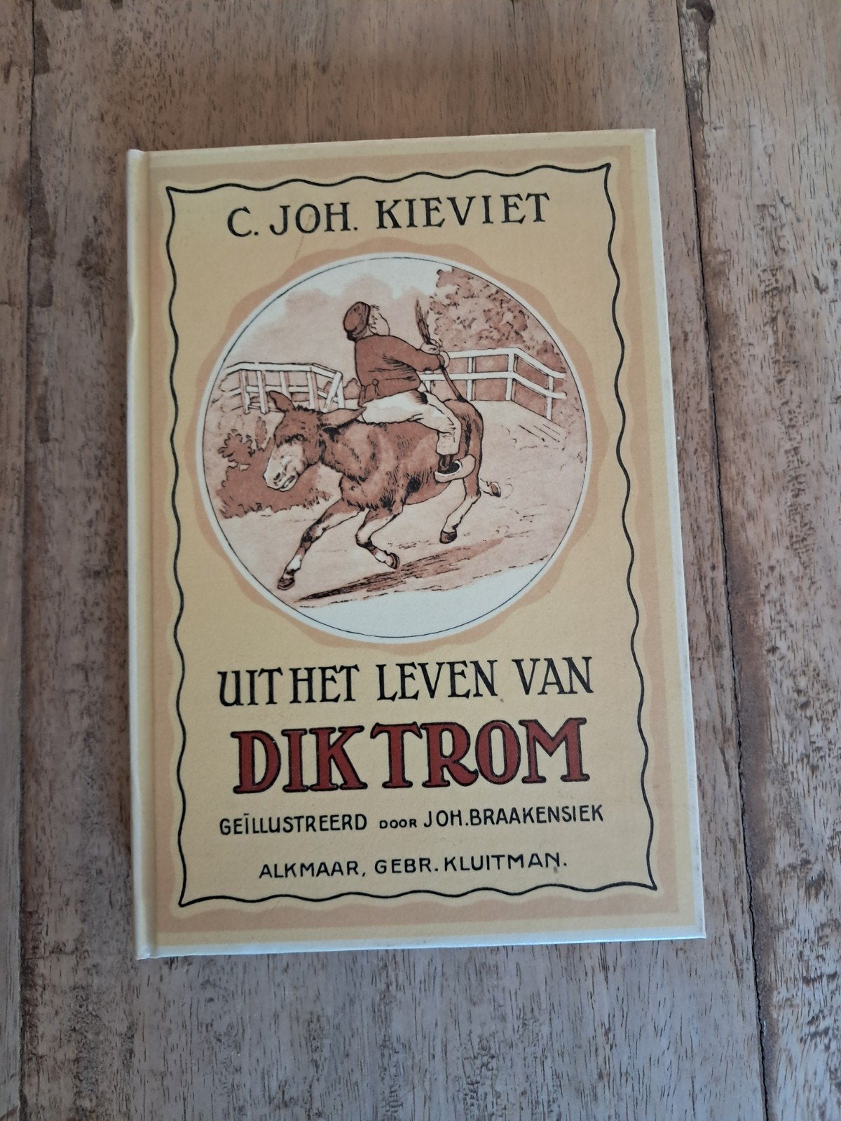 Uit het Leven van Dik Trom - C. Joh. Kieviet, Ophalen of Verzenden, Zo goed als nieuw, C. Joh. Kieviet, Fictie algemeen