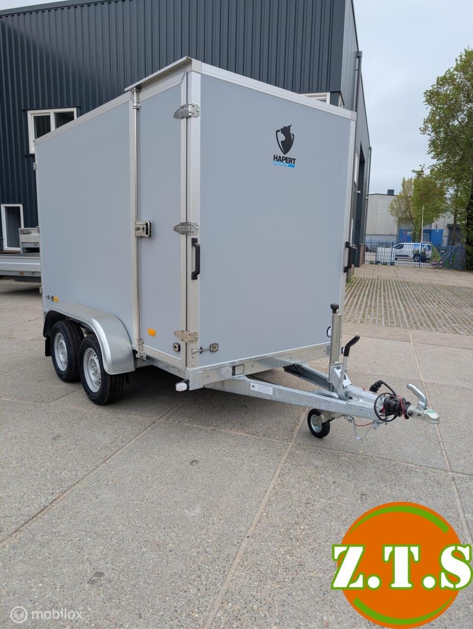 Hapert Sapphire L2, gesloten aanhangwagen, Nieuw