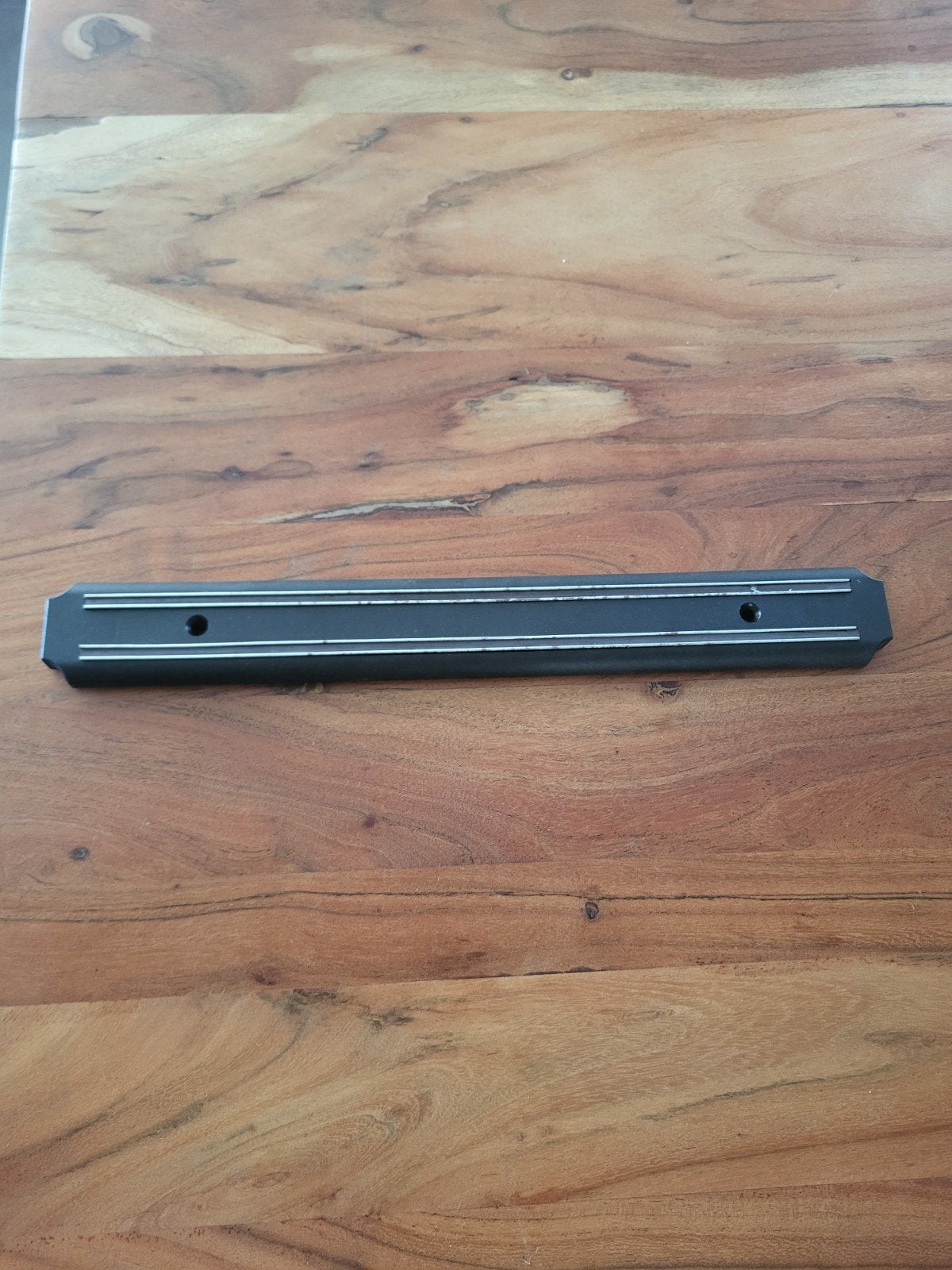 Handige magneetstrip voor messen - Zwart, Ophalen of Verzenden, Zwart, Metaal, Overige typen