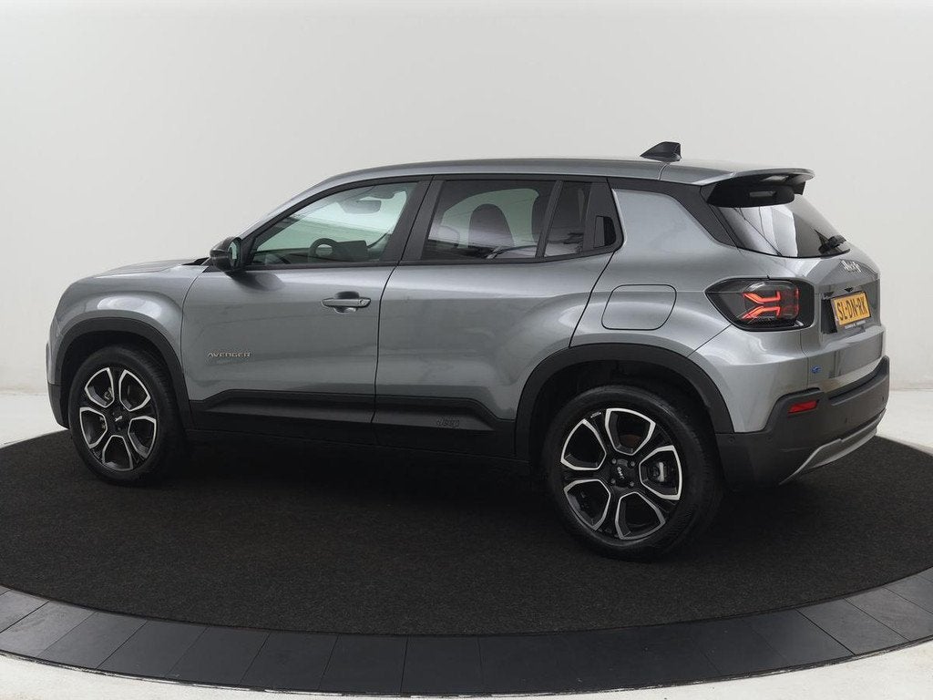 Jeep Avanger 85th Anniversary 54 kWh | SOH 97,7 | 360 Camera, Gebruikt, Overige modellen, 156 pk, Leder en Stof