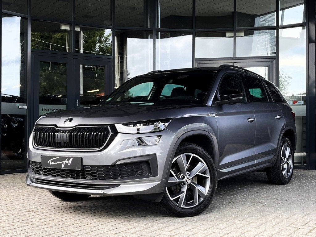 Skoda KODIAQ 1.5 TSI DSG 7 PERS. - SPORTLINE - PANO - TREKH., Euro 6, 4 cilinders, 150 pk, Bedrijf