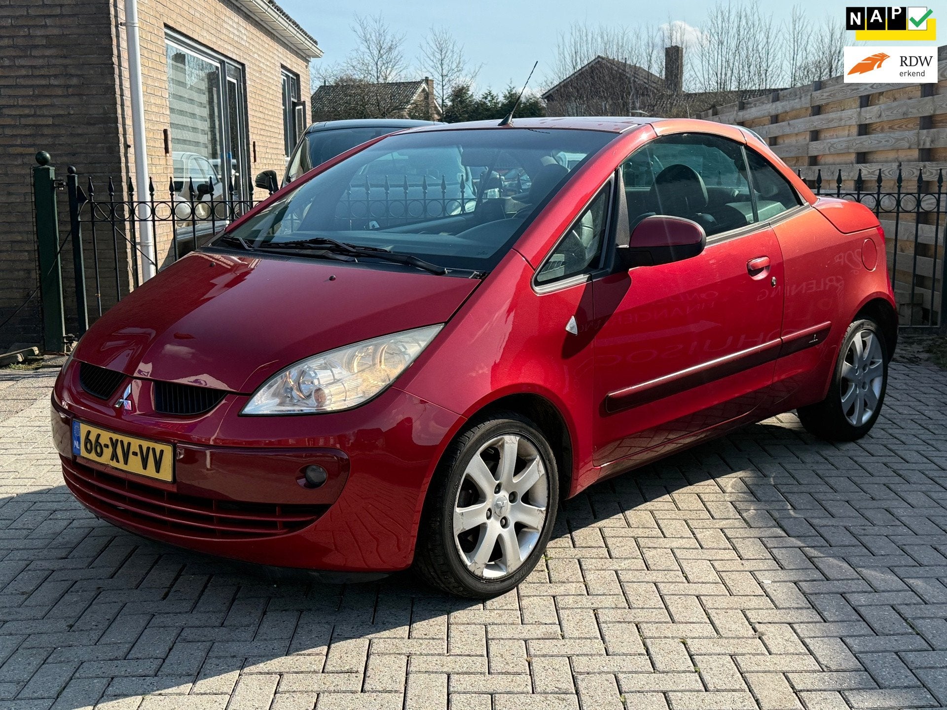 Mitsubishi Colt CZC 1.5 Limited Edition | nieuwe apk | dak w, Auto's, Mitsubishi, Voorwielaandrijving, 15 km/l, Gebruikt, 4 cilinders
