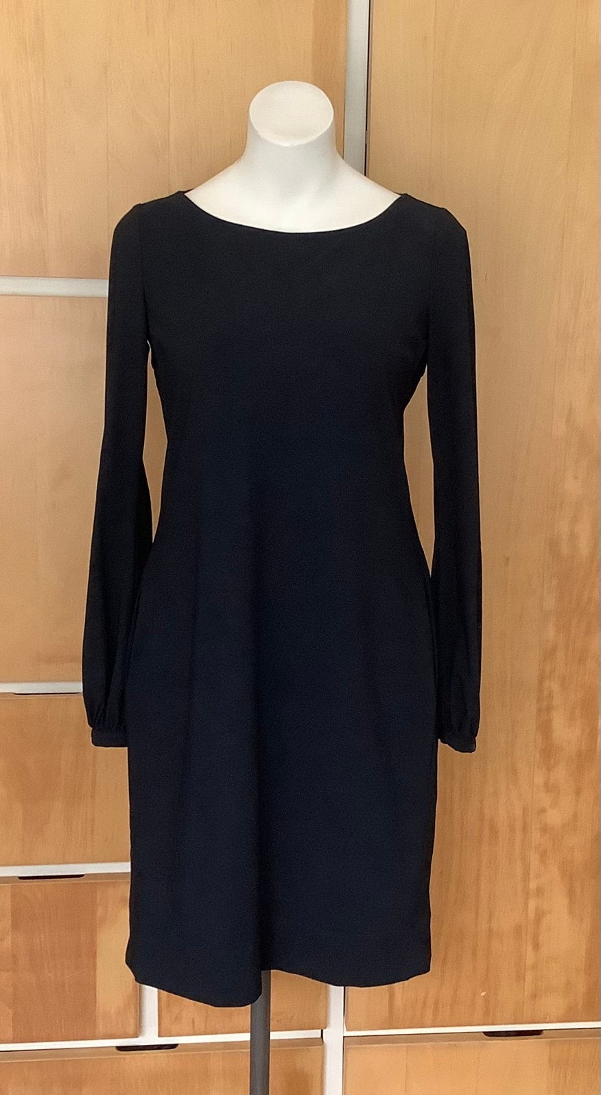 LaDress La Dress zwarte jurk travelstof model Harriet mt XS, Kleding | Dames, Zwart, Ophalen of Verzenden, Zo goed als nieuw, Knielengte