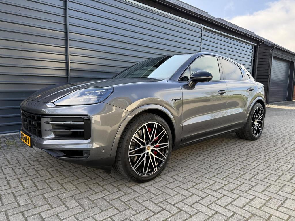 Porsche Cayenne Coupé 3.0 S E-Hybrid 520 Pk Achterasbesturi, Automaat, Cayenne, Gebruikt, 2995 cc
