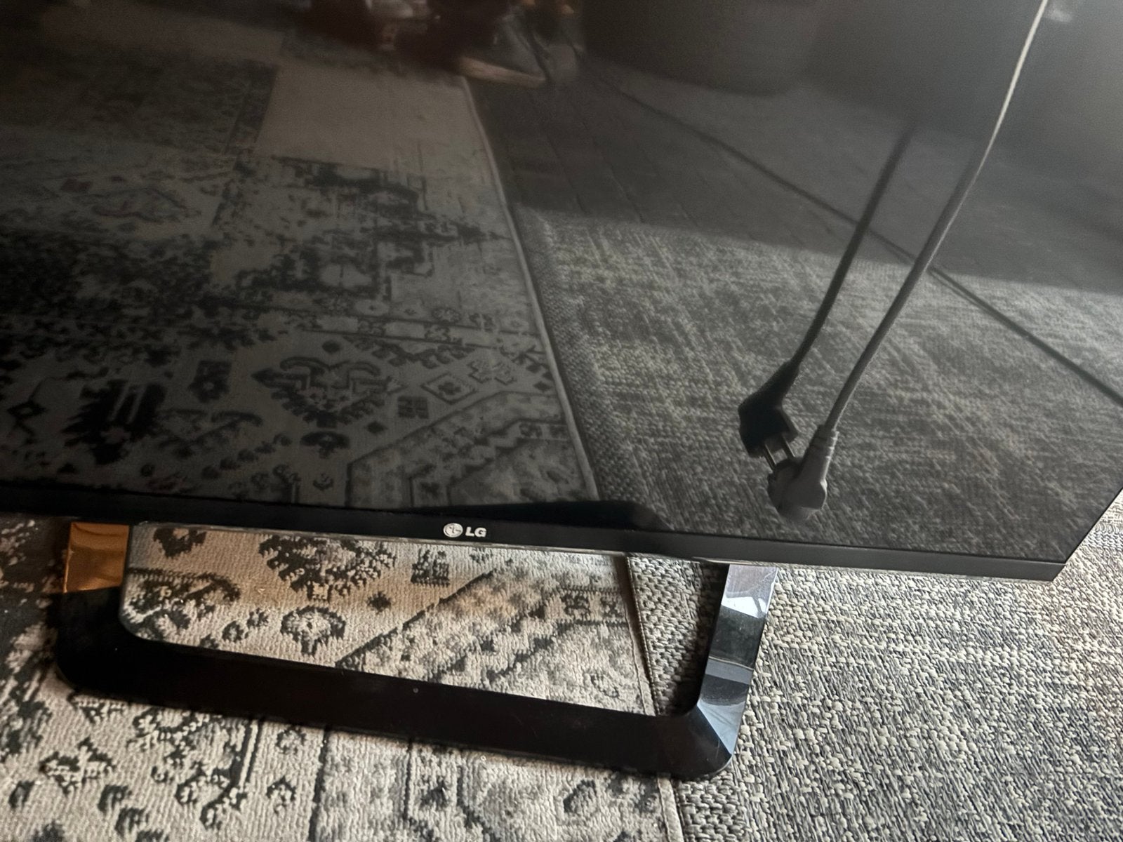 Titel: LG 42LM660S 42 inch Cinema 3D Smart defect + 4 brill, 50 Hz, Ophalen of Verzenden, Zo goed als nieuw, 100 cm of meer
