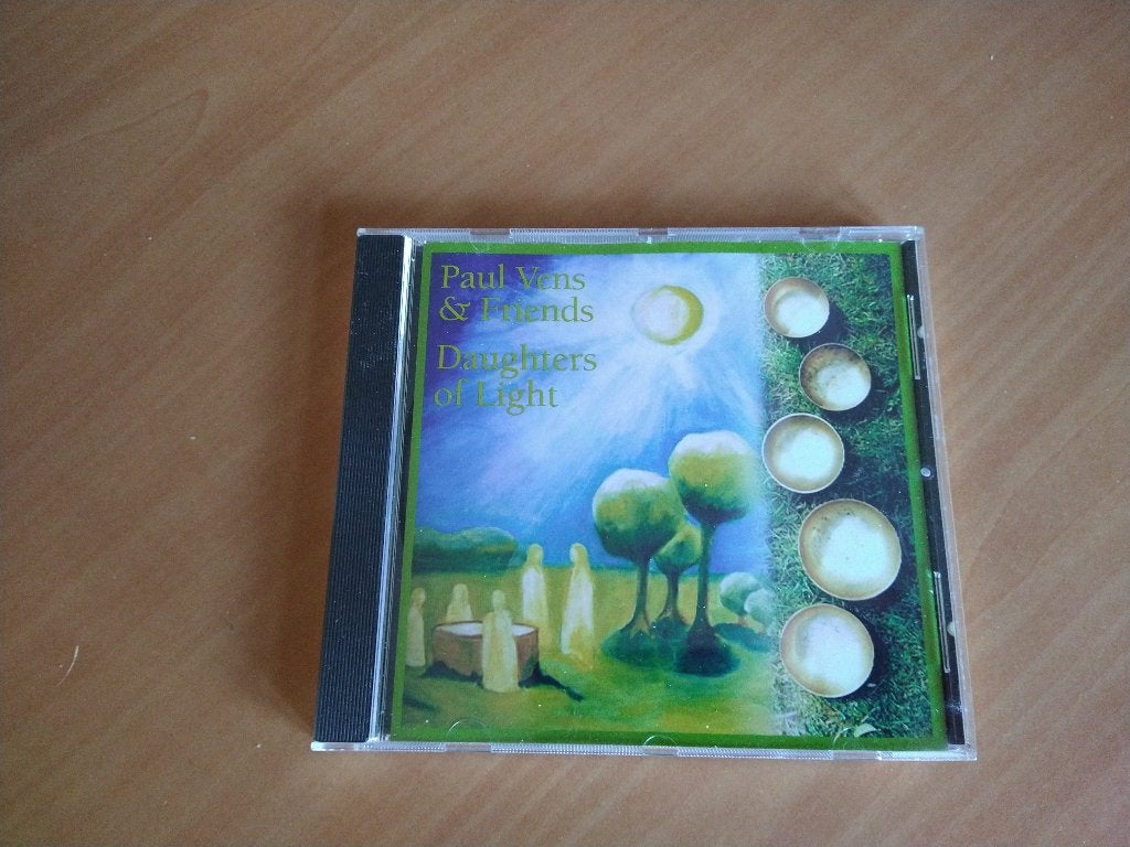 CD Paul Vens & Friends – Daughters Of Light, Cd's en Dvd's, Cd's | Meditatie en Spiritualiteit, Ophalen of Verzenden, Zo goed als nieuw