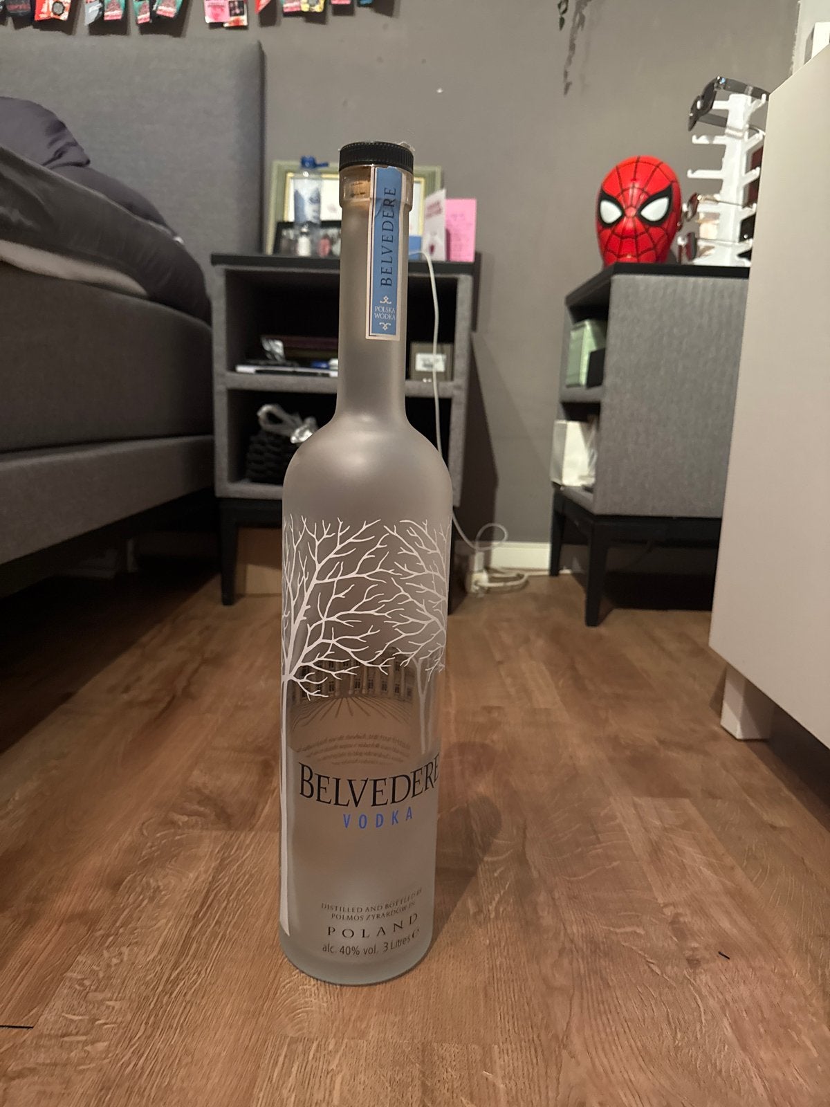 Grote 3 liter Belvedere fles met werkend lichtje, Ophalen of Verzenden, Gebruikt, Wit, Glas