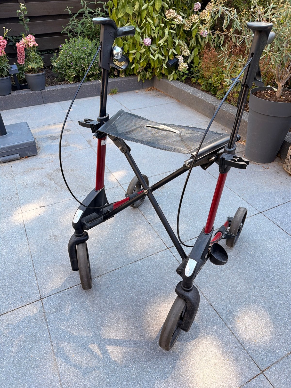 Compleet aanpasbare rollator in zeer nette staat, Diversen, Ophalen, Gebruikt