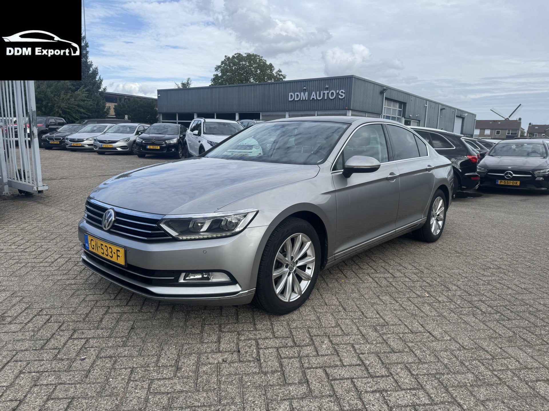 Volkswagen Passat 2.0 TDI Highline (bj 2015), Voorwielaandrijving, Gebruikt, Euro 6, 2000 kg