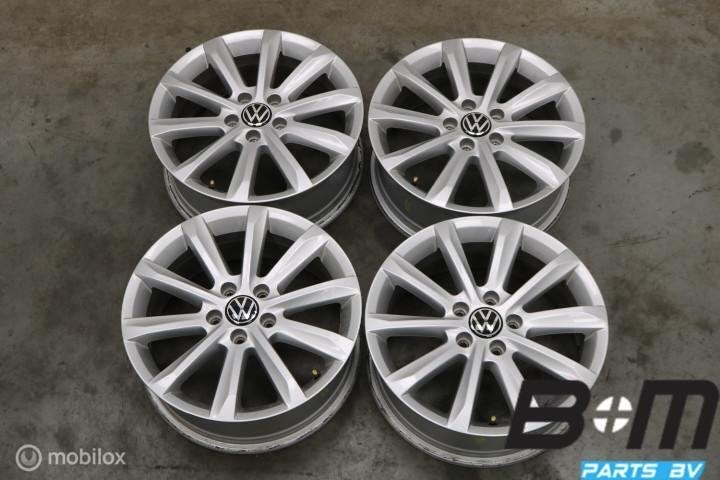ORIGINEEL! 17 inch Helsinki velgen VW Passat B8 3G0601025C, Auto-onderdelen, Gebruikt, Velg(en), 17 inch, Personenwagen