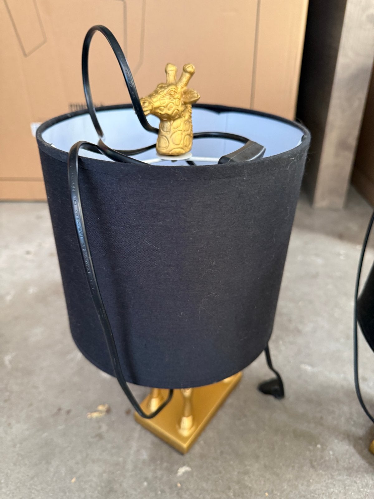 2 Gouden Giraffe Lampen met Zwarte Kap, Ophalen of Verzenden, Zo goed als nieuw, Goud, Metaal