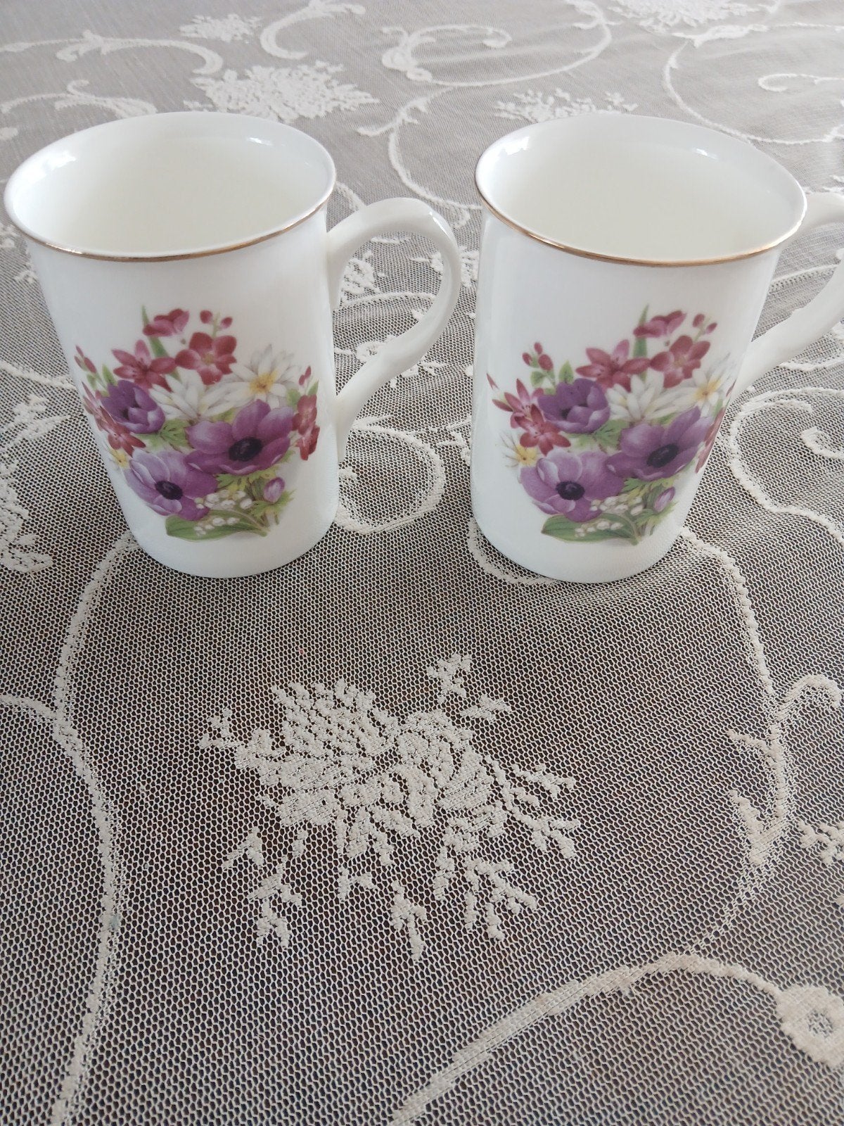2 mooie porseleinen bekers Cambridge Garden Collection, Ophalen of Verzenden, Zo goed als nieuw, Porselein, Kop en/of schotel