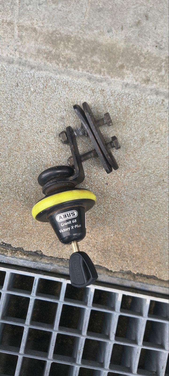 ABUS Granit 68 Victory X Plus ART 4 Motorslot met Sleutel, Ophalen of Verzenden, Gebruikt