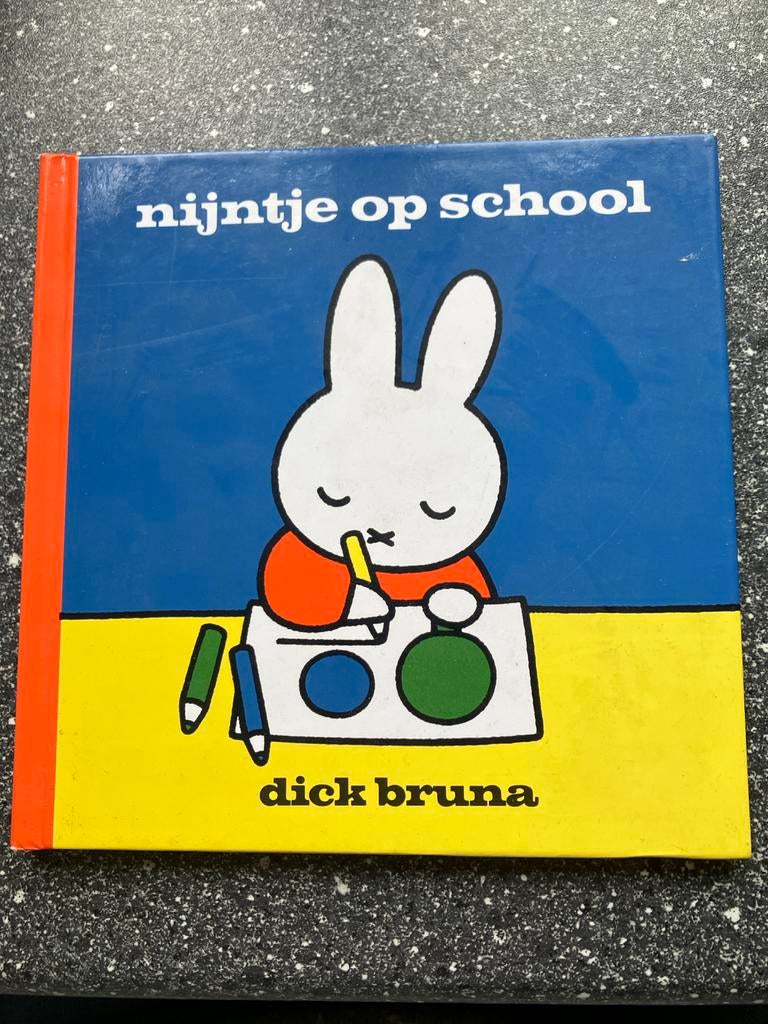 Nijntje op school, Ophalen of Verzenden, Zo goed als nieuw, Fictie algemeen