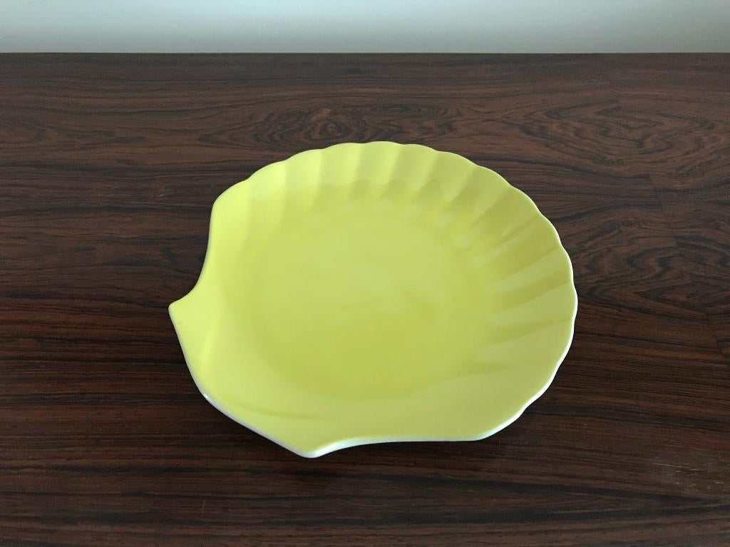 Geel Bord schaaltje schotel schelp porselein keramiek, Ophalen of Verzenden