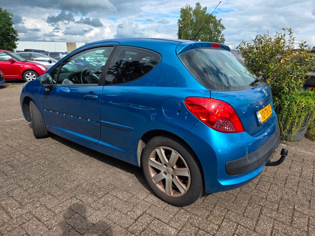 Peugeot 207 1.6-16V XS Pack (loop sloop cross), Voorwielaandrijving, Gebruikt, 4 cilinders, 1188 kg