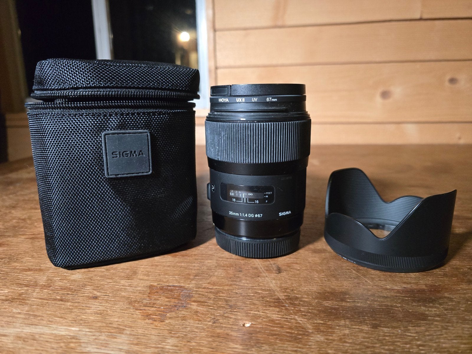 Sigma 35mm F1.4 DG Art (Canon EF), Ophalen of Verzenden, Zo goed als nieuw, Standaardlens