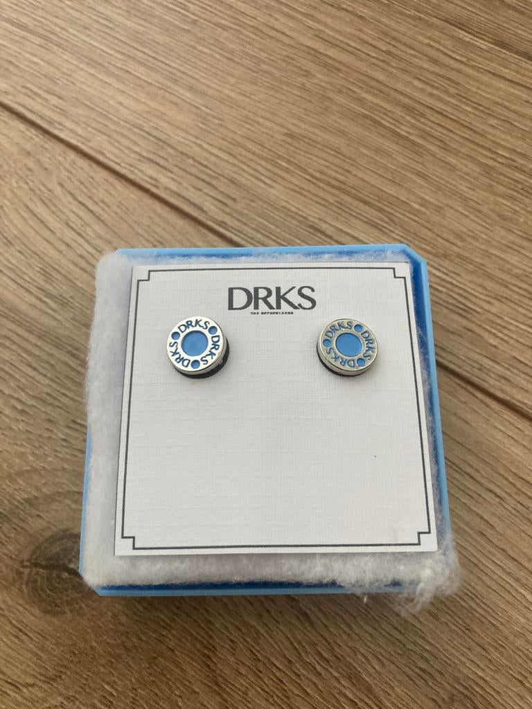 Oorbellen DRKS, Ophalen, Gebruikt, Zilver, Knopjes of Stekers