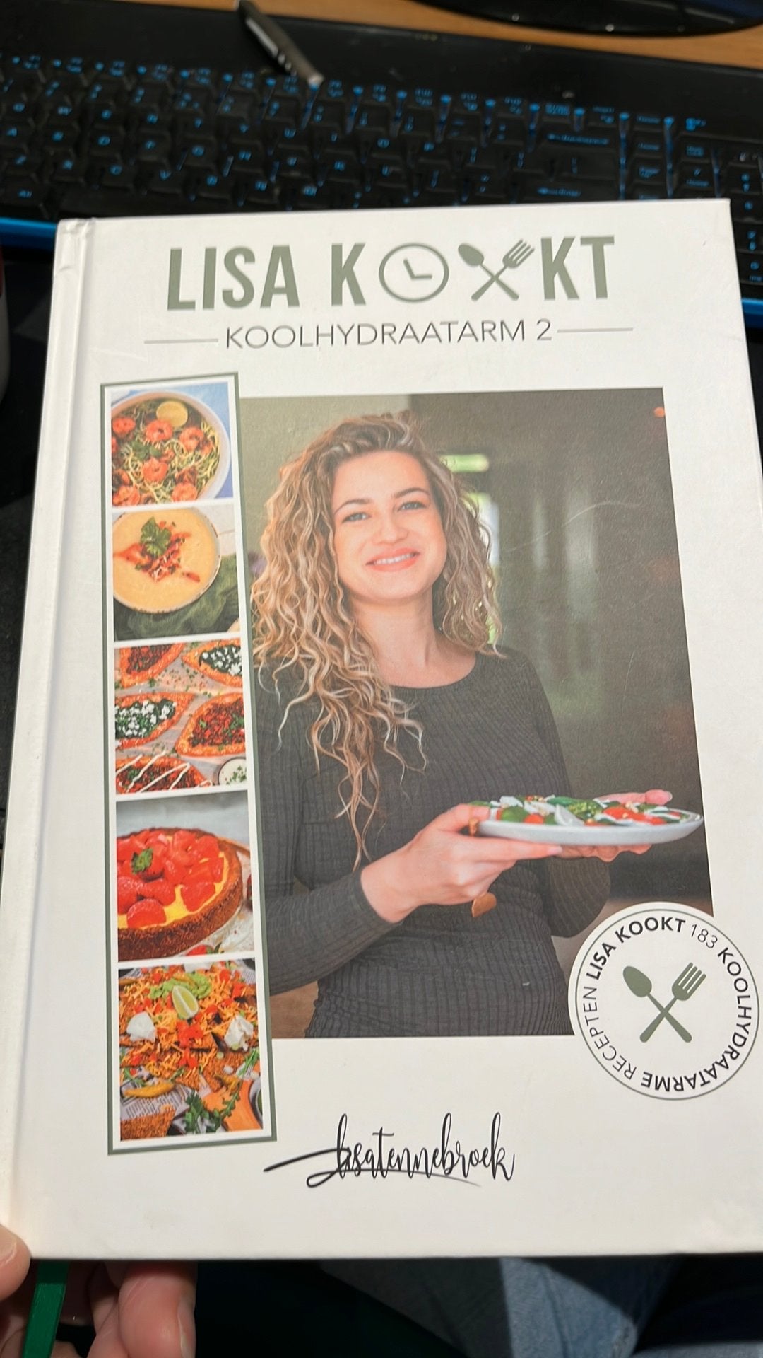 Lisa kookt! Koolhydraatarm deel 2, Ophalen of Verzenden, Zo goed als nieuw