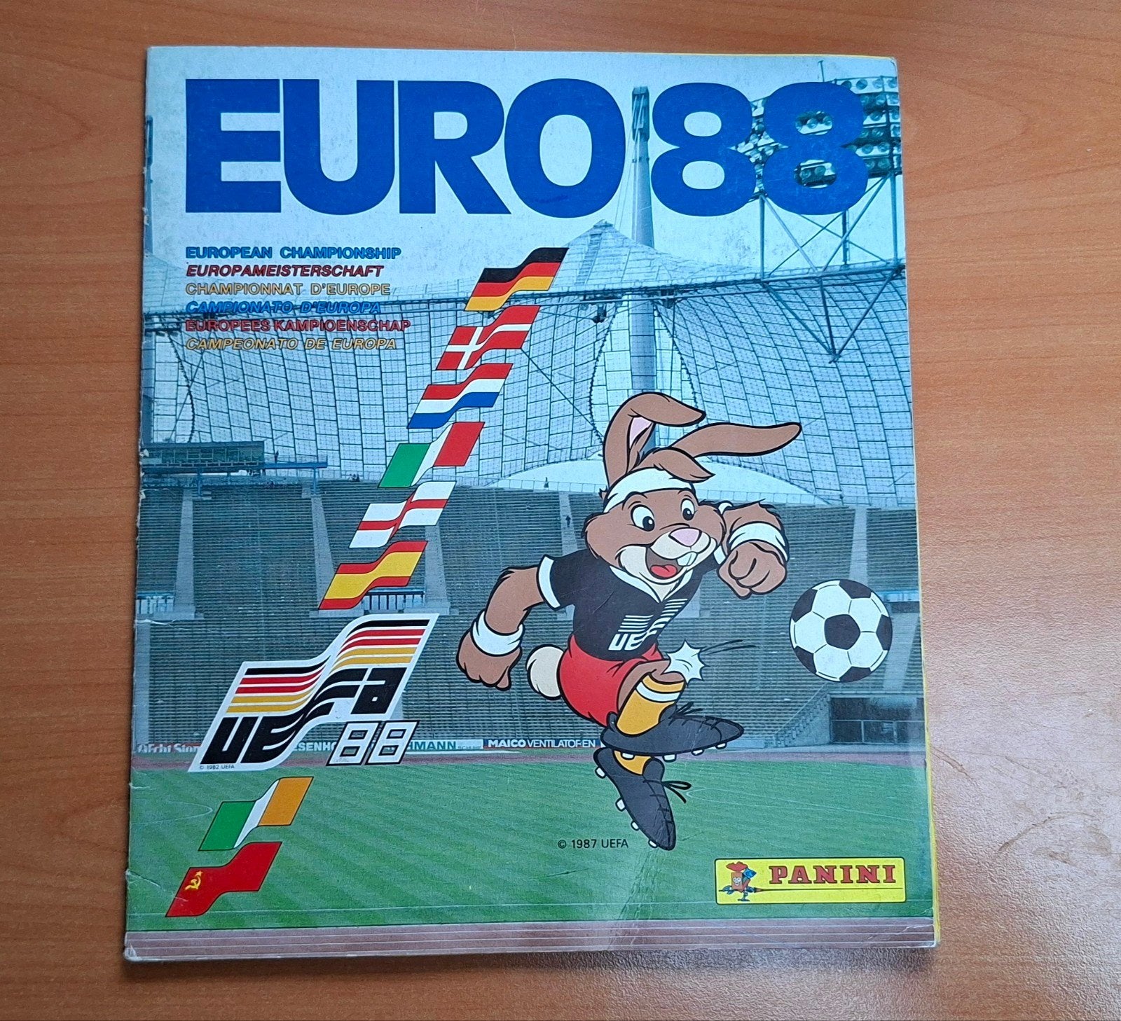 EK 1988 Panini album compleet, Ophalen of Verzenden, Gebruikt, Buitenlandse clubs, Poster, Plaatje of Sticker