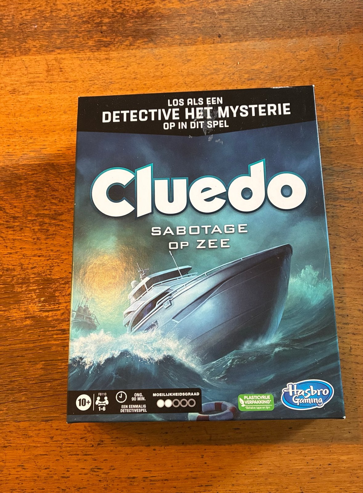 Cluedo Sabotage op Zee - Zo goed als nieuw, Hobby en Vrije tijd, Gezelschapsspellen | Bordspellen, Vijf spelers of meer, Ophalen of Verzenden