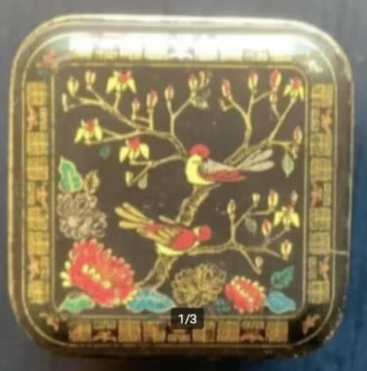 Zwart blikje met Japanse voorstelling, vogeltjes; 4,5*4,5*6, Ophalen of Verzenden, Zo goed als nieuw, Overige