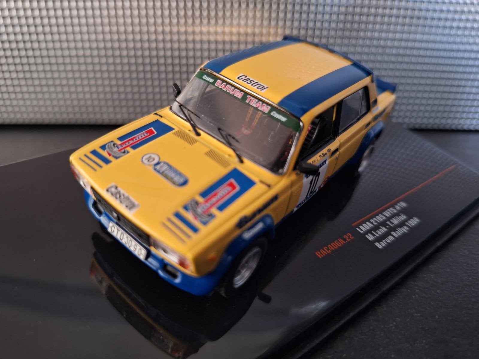 Lada 2105 VFTS Barum Team #10 1984 Schaal 1:43, Hobby en Vrije tijd, Overige merken, IXO, IXO, Nieuw