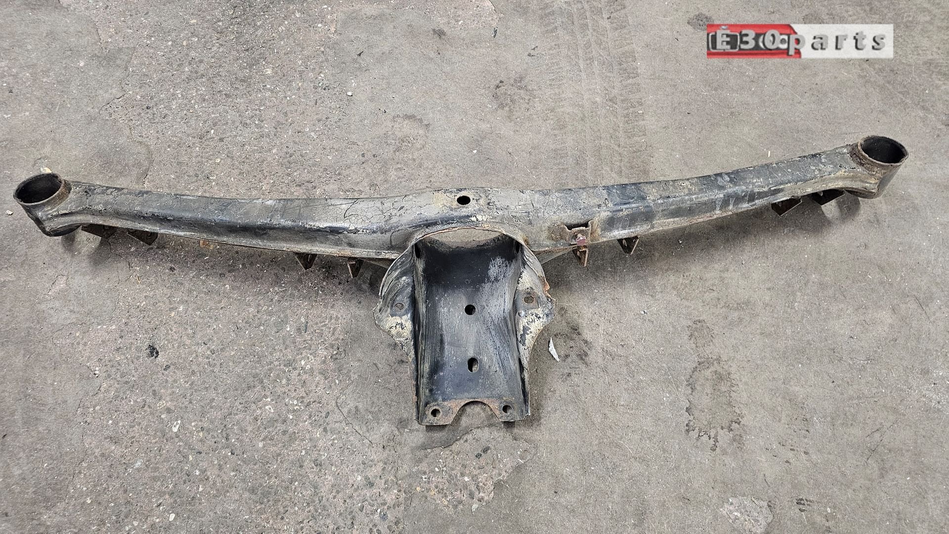 Achteras BMW 3 serie E30 33311135456 1135456, Auto-onderdelen, Gebruikt, -, Ophalen of Verzenden, -