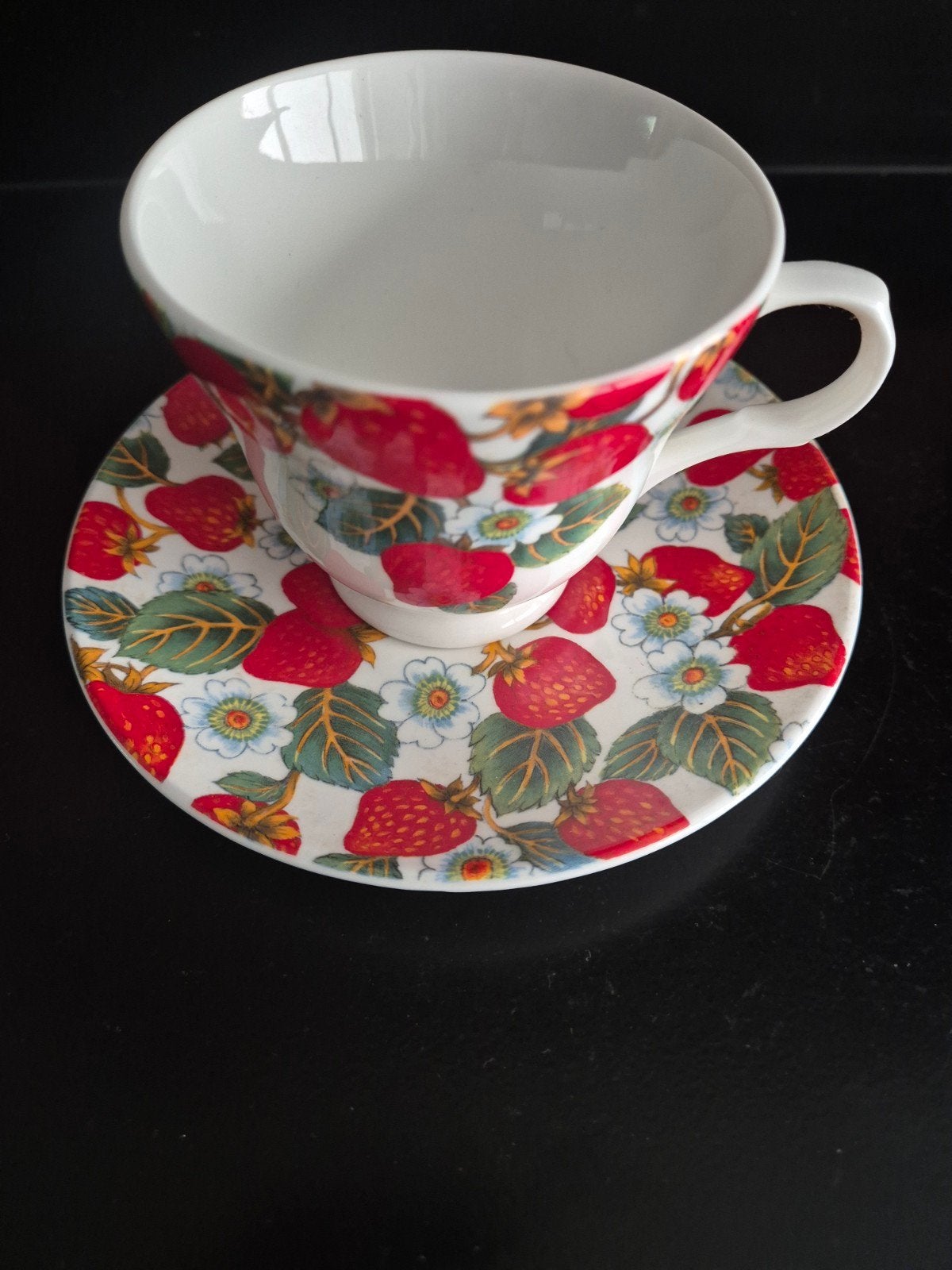 Crown trent fine bone china porselein, Ophalen of Verzenden, Gebruikt, Porselein, Kop en/of schotel