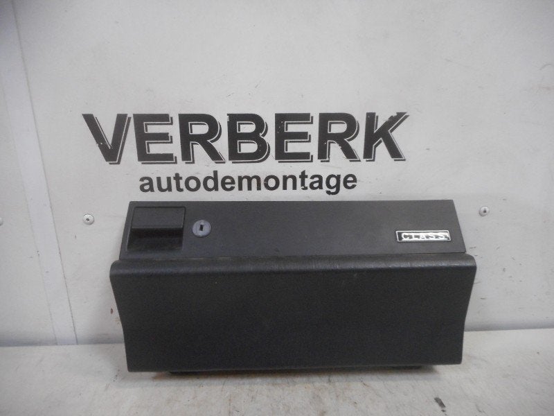 Dashboardkastje Mercedes-Benz 190 (W201) 1993 2016890087s, Auto-onderdelen, Interieur en Bekleding, Gebruikt, Mercedes-Benz AG