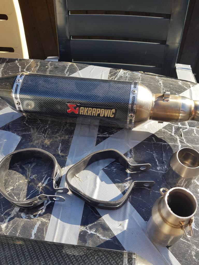 Nieuwe Akrapovic uitlaat voor scooter, Ophalen, Nieuw, Uitlaat, Overige merken