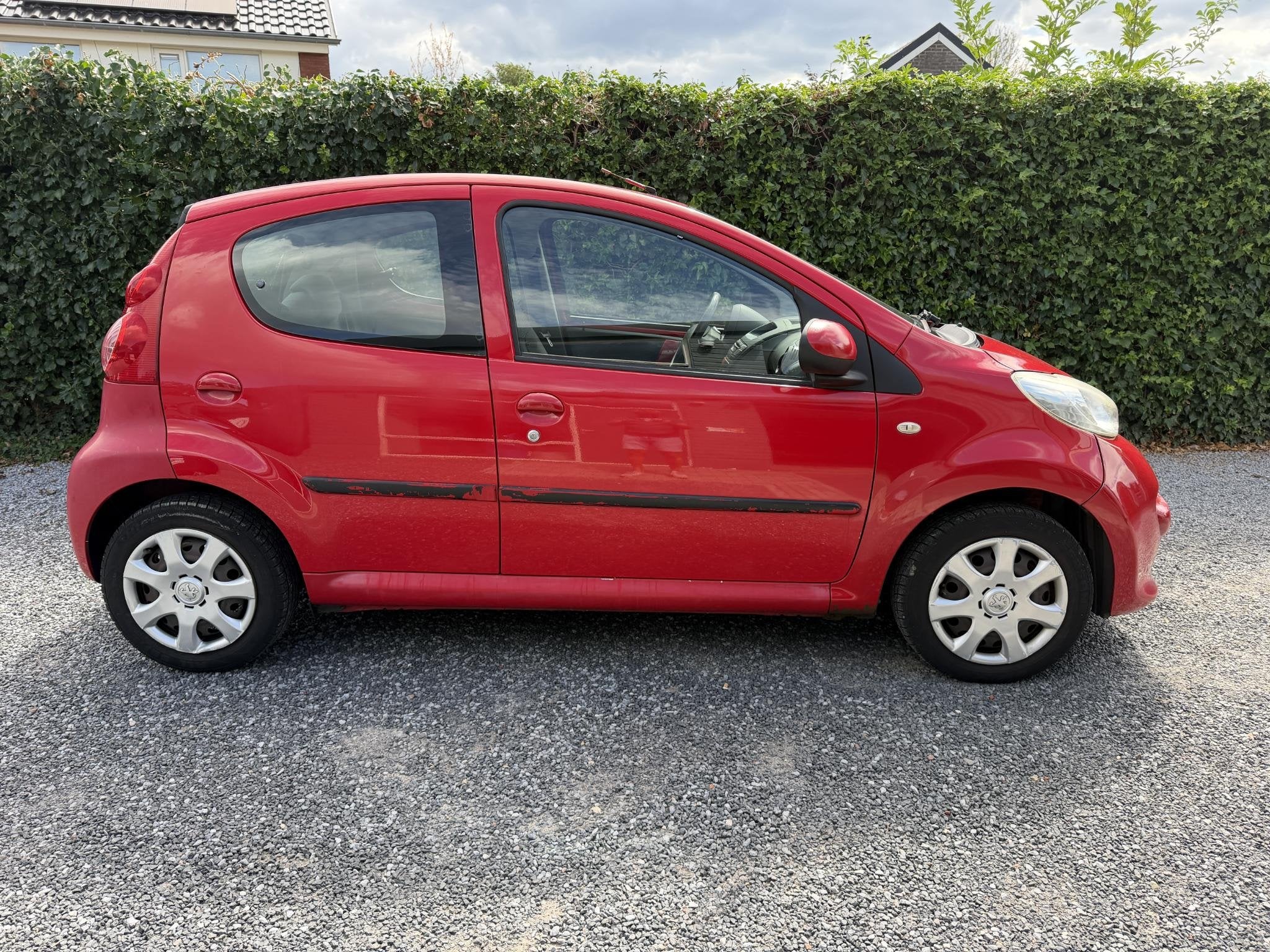 Foto 2 van Peugeot 107 1.0-12V XS Elekt. Ramen | Stuurbekrachtiging | A