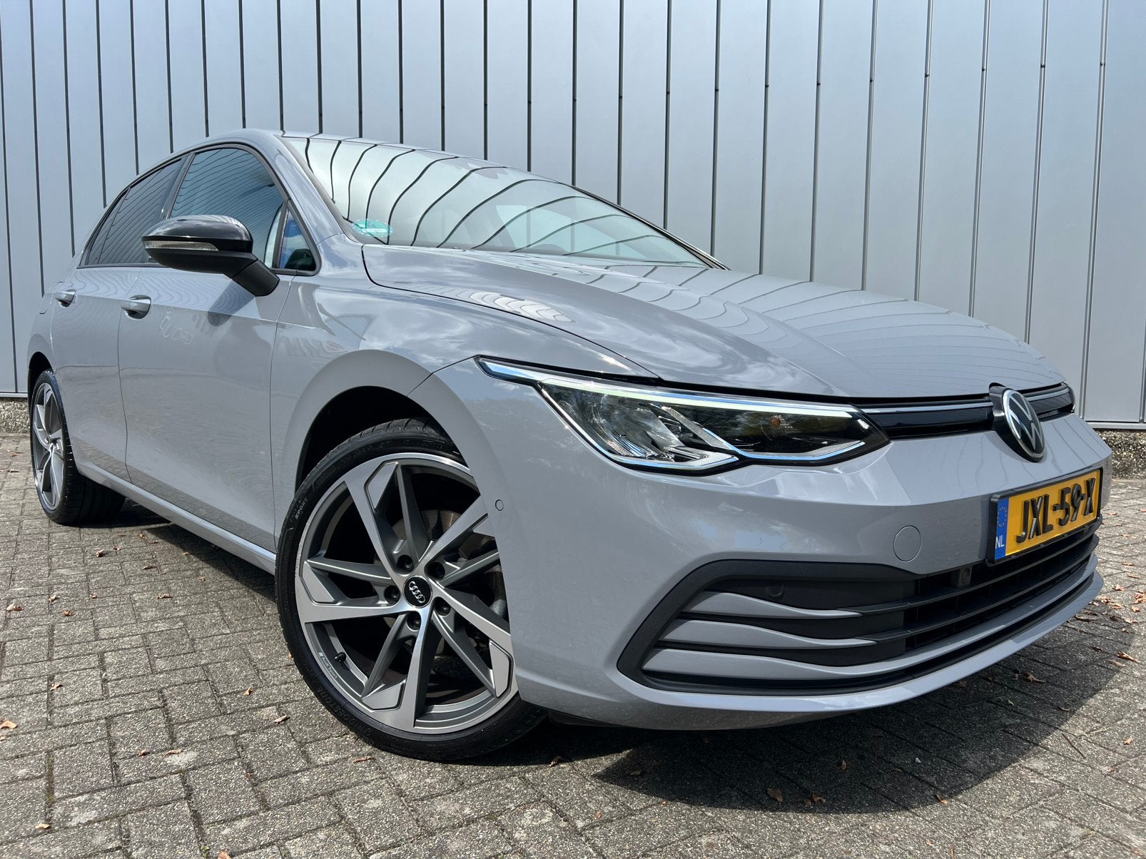 Volkswagen Golf 1.0 TSI 19” DEALERONDH ACC SFEER CRPLAY CLIM, Voorwielaandrijving, Stof, 999 cc, 1300 kg