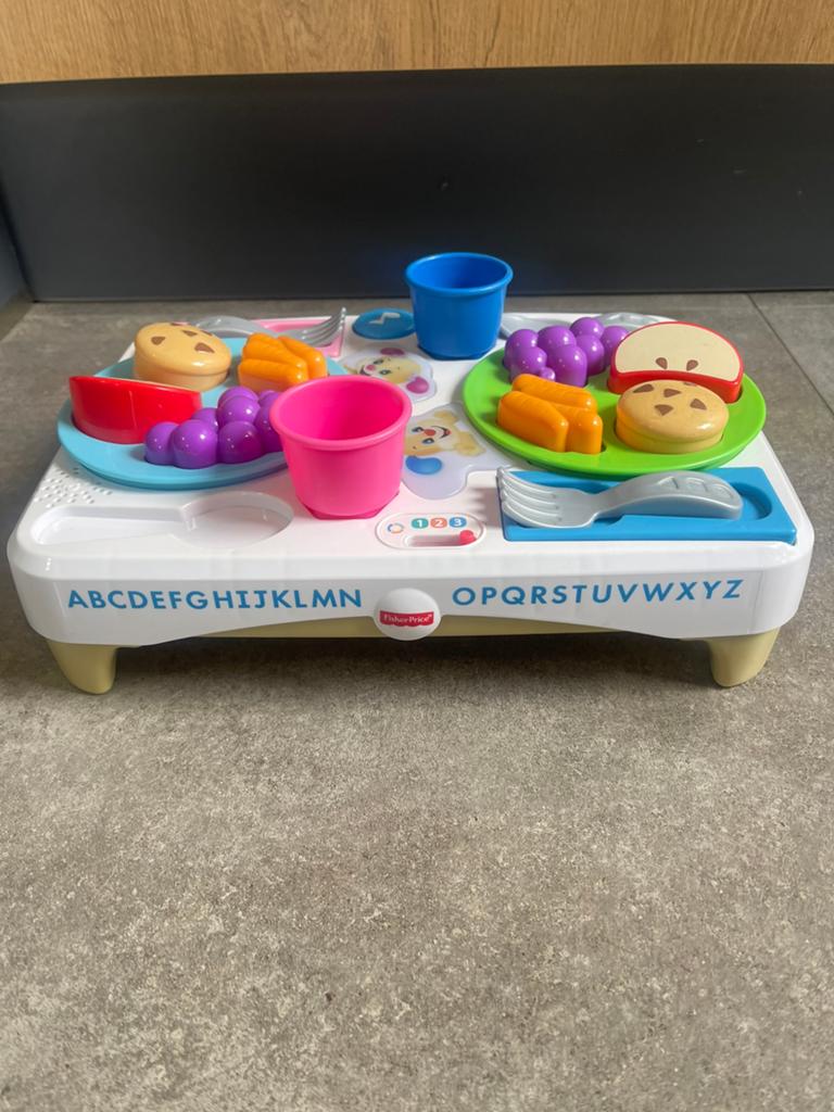 Fisher-Price Speelgoed Eettafel met Geluid en Licht., Kinderen en Baby's, Speelgoed | Fisher-Price, Ophalen, Zo goed als nieuw