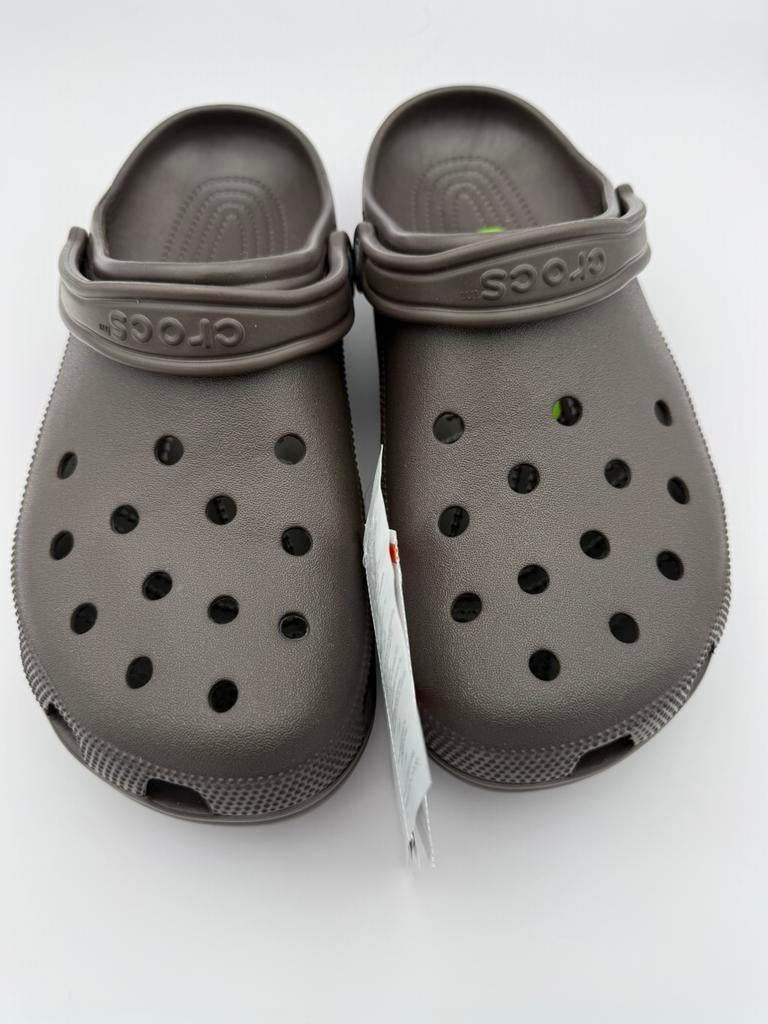 Crocs bruin, Kleding | Heren, Schoenen, Ophalen of Verzenden, Zo goed als nieuw