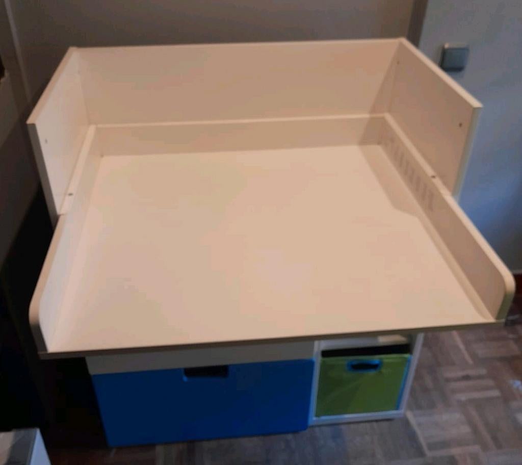Commode/bureau van ikea stuva, Kinderen en Baby's, Kinderkamer | Commodes en Kasten, Ophalen, Zo goed als nieuw, 50 tot 70 cm