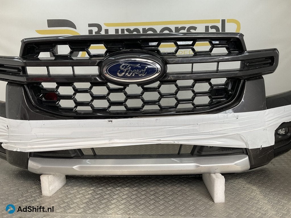 Bumper Ford Ranger IV 2000 N1WB-17C831-HAW Voorbumper D1-203, Bumper