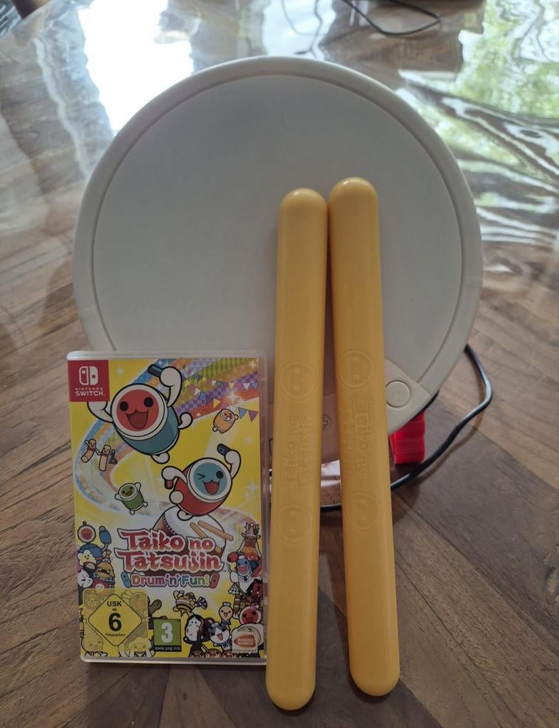 Taiko no tasujin drum n fun drum set met spel, Spelcomputers en Games, Ophalen of Verzenden, Zo goed als nieuw, Sport, 3 spelers of meer