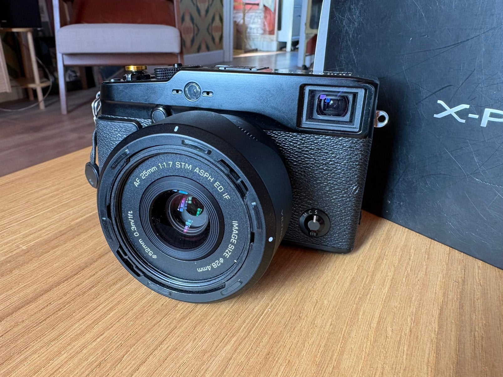 Mooie Fujifilm X-Pro1 met Viltrox 25mm f1.7, Audio, Tv en Foto, Fotocamera's Digitaal, Ophalen of Verzenden, Zo goed als nieuw